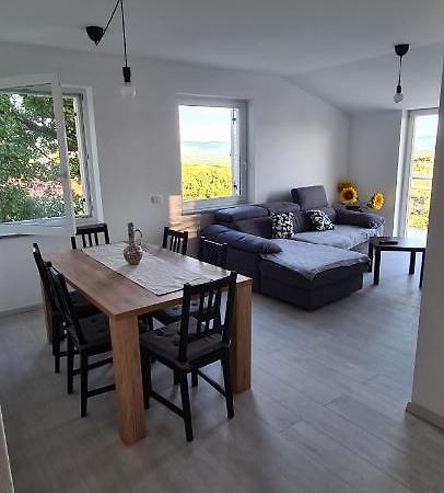Apartment Sunny View Анкаран Екстериор снимка