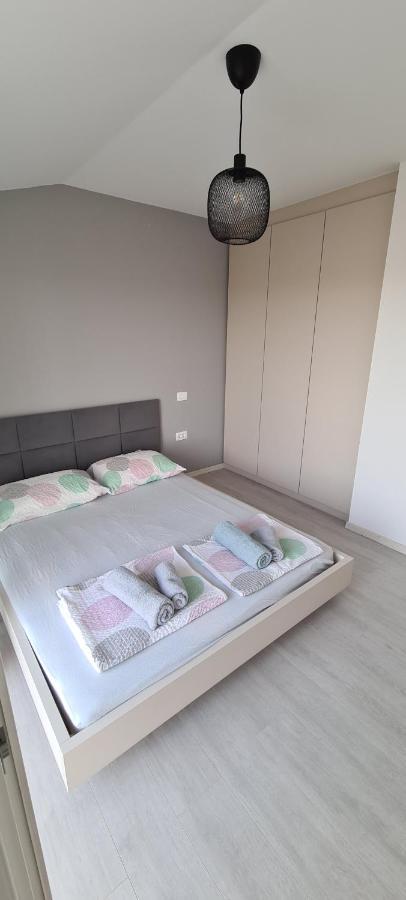 Apartment Sunny View Анкаран Екстериор снимка
