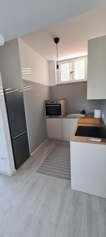 Apartment Sunny View Анкаран Екстериор снимка
