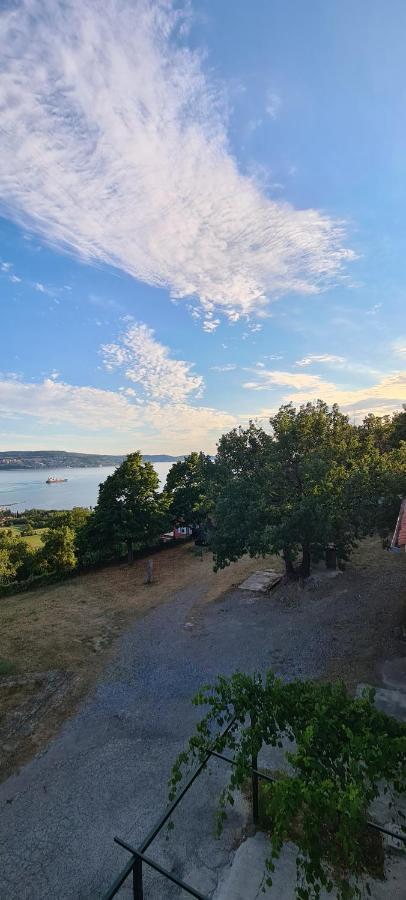 Apartment Sunny View Анкаран Екстериор снимка